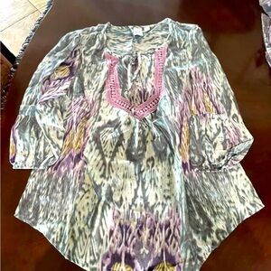 Women’s Blouse